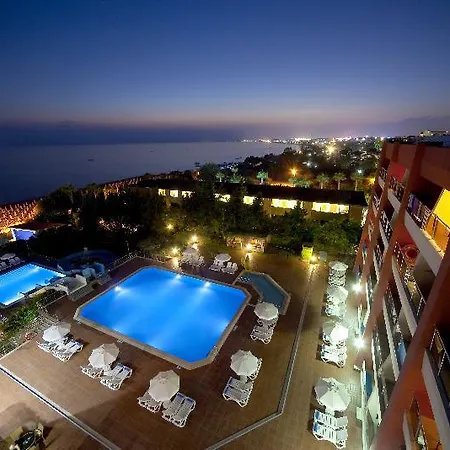 Bella Luna 4*